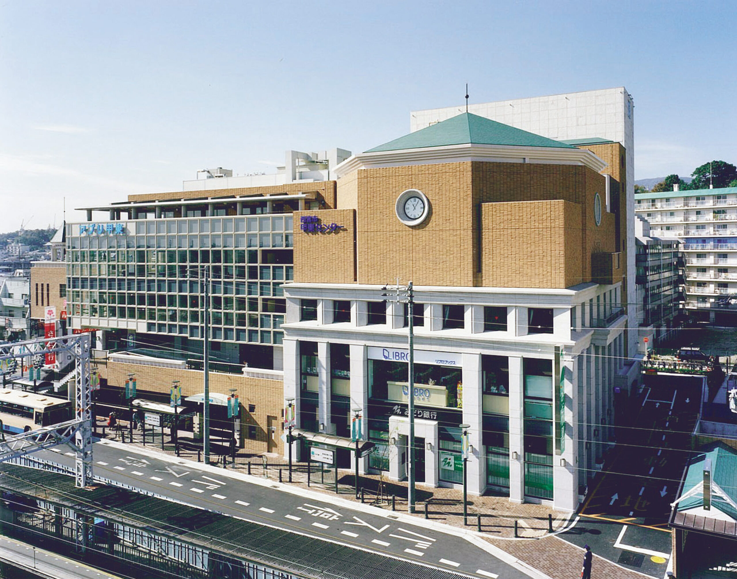 アプリ甲東《甲東園駅前地区優良建築物等整備事業》