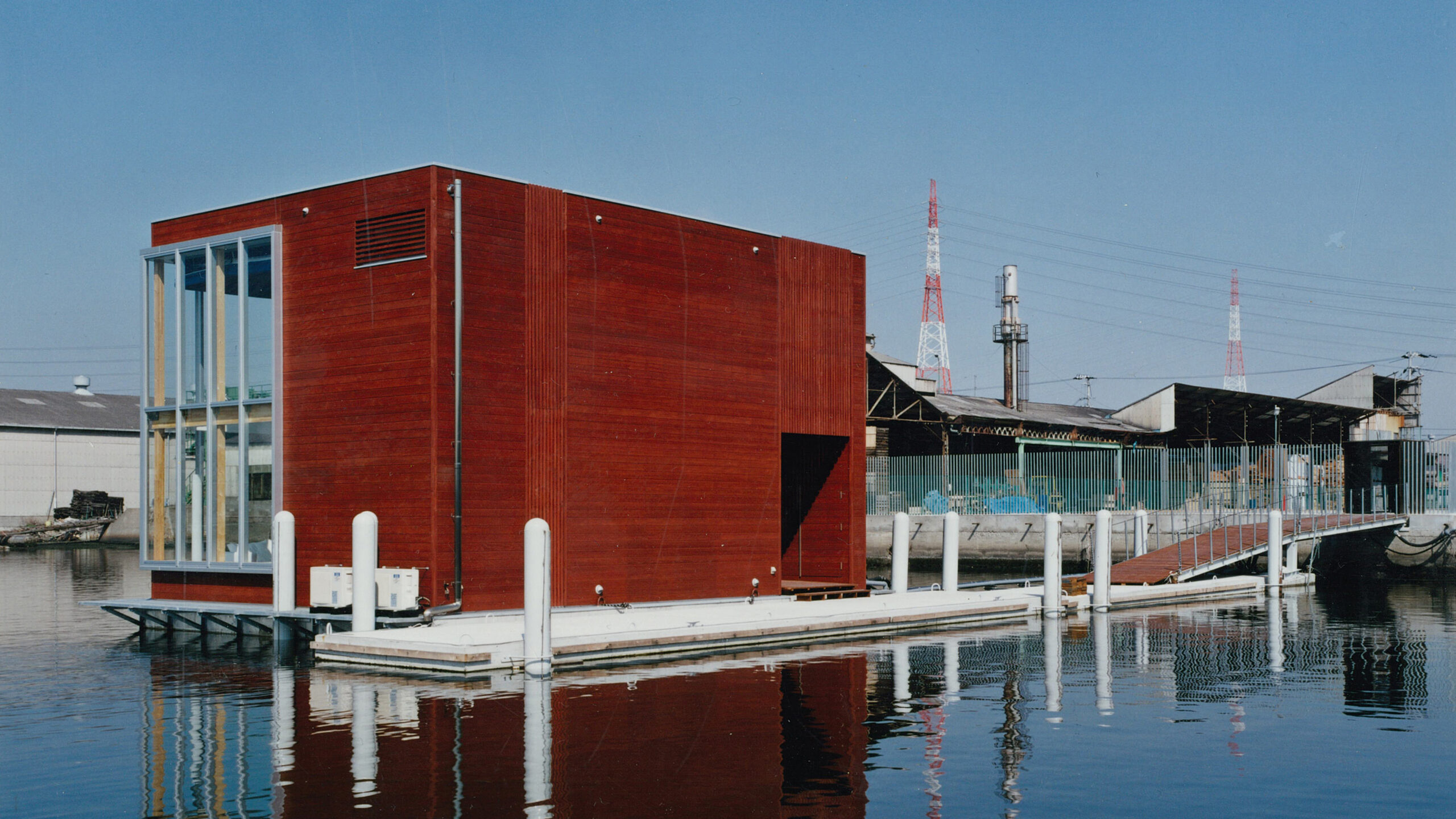 平林フローティングハウス