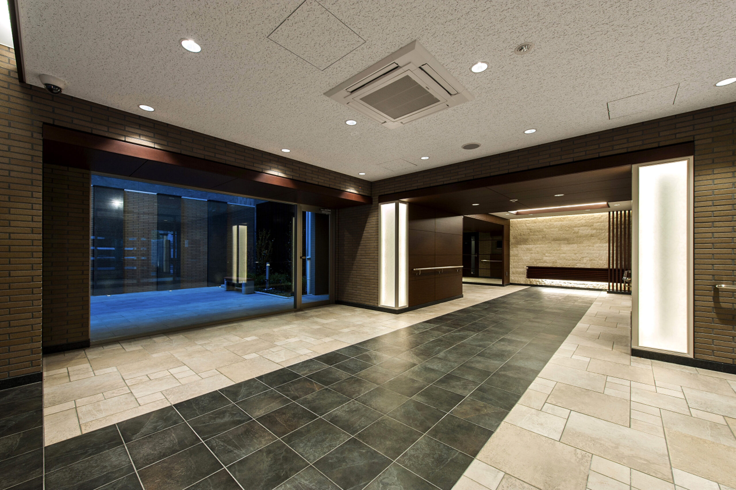 プレミスト西本町