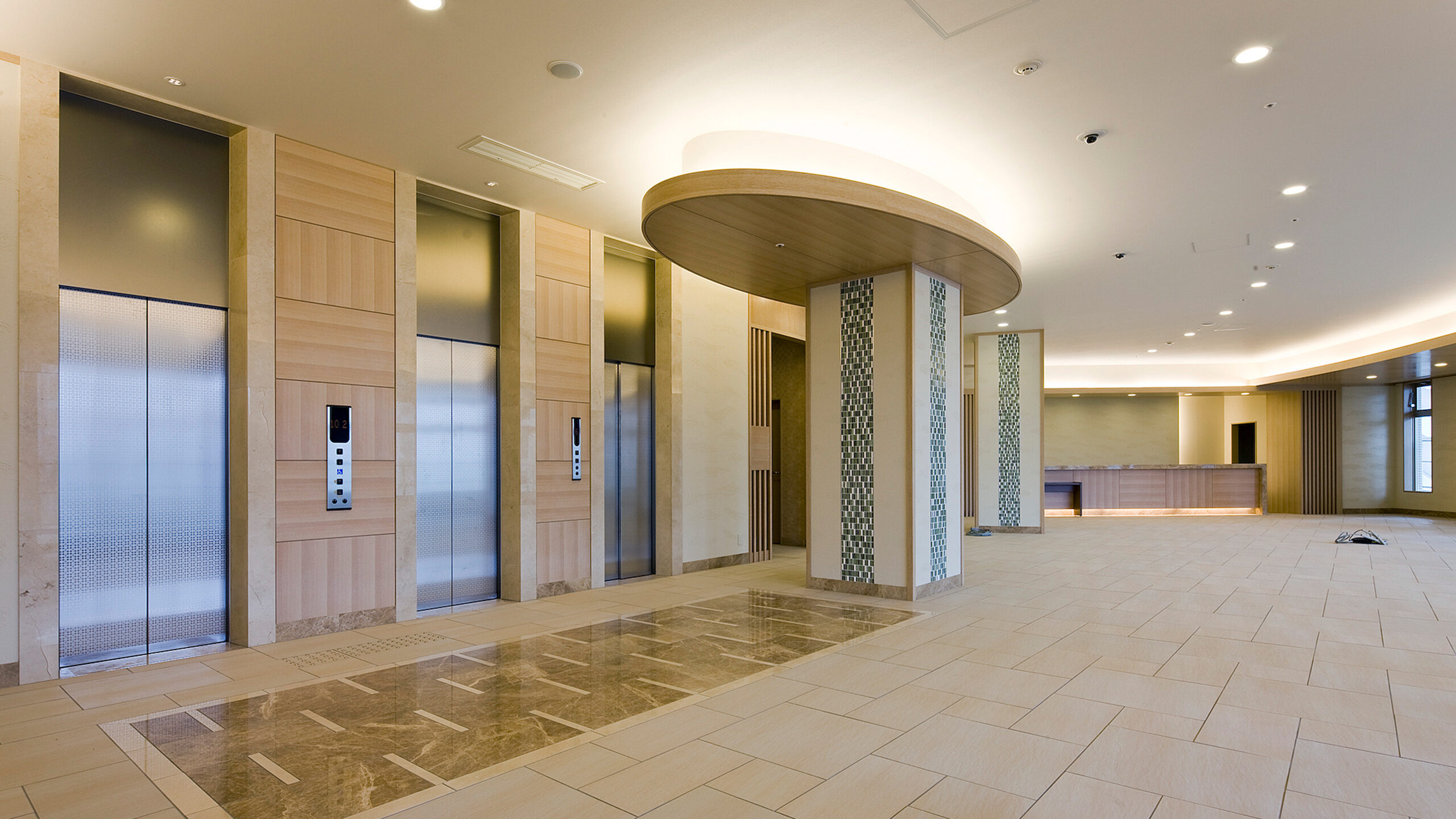 さいおんスクエア（北棟／カーゴス・那覇市ほしぞら公民館・図書館・ダイワロイネットホテル那覇国際通り）《牧志・安里地区第一種市街地再開発事業》